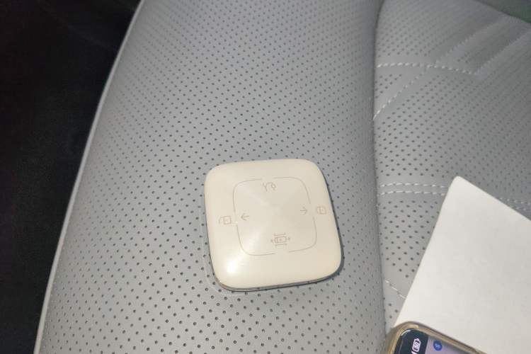 Used Zeekr MIX 2025 Intelligent Driving Version Vehicle Key