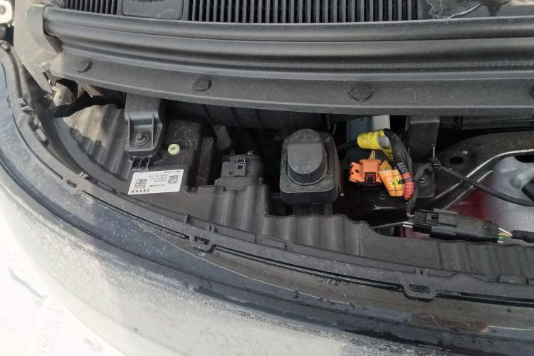Used Zeekr MIX 2025 Intelligent Driving Version Engine Bay Right
