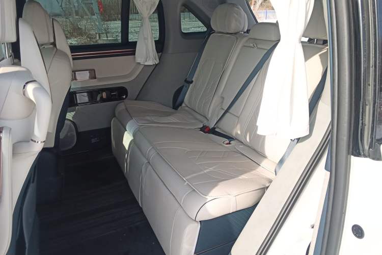 Used Zeekr MIX 2025 Intelligent Driving Version Left Rear Seat