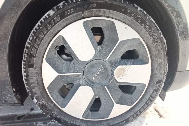 Used Zeekr MIX 2025 Intelligent Driving Version Right Front Wheel Hub