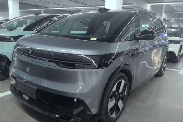Used Zeekr MIX 2025 Intelligent Driving Version
