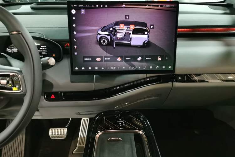 Used Zeekr MIX 2025 Long-Range Intelligent Driving Edition Audio And AC Panel