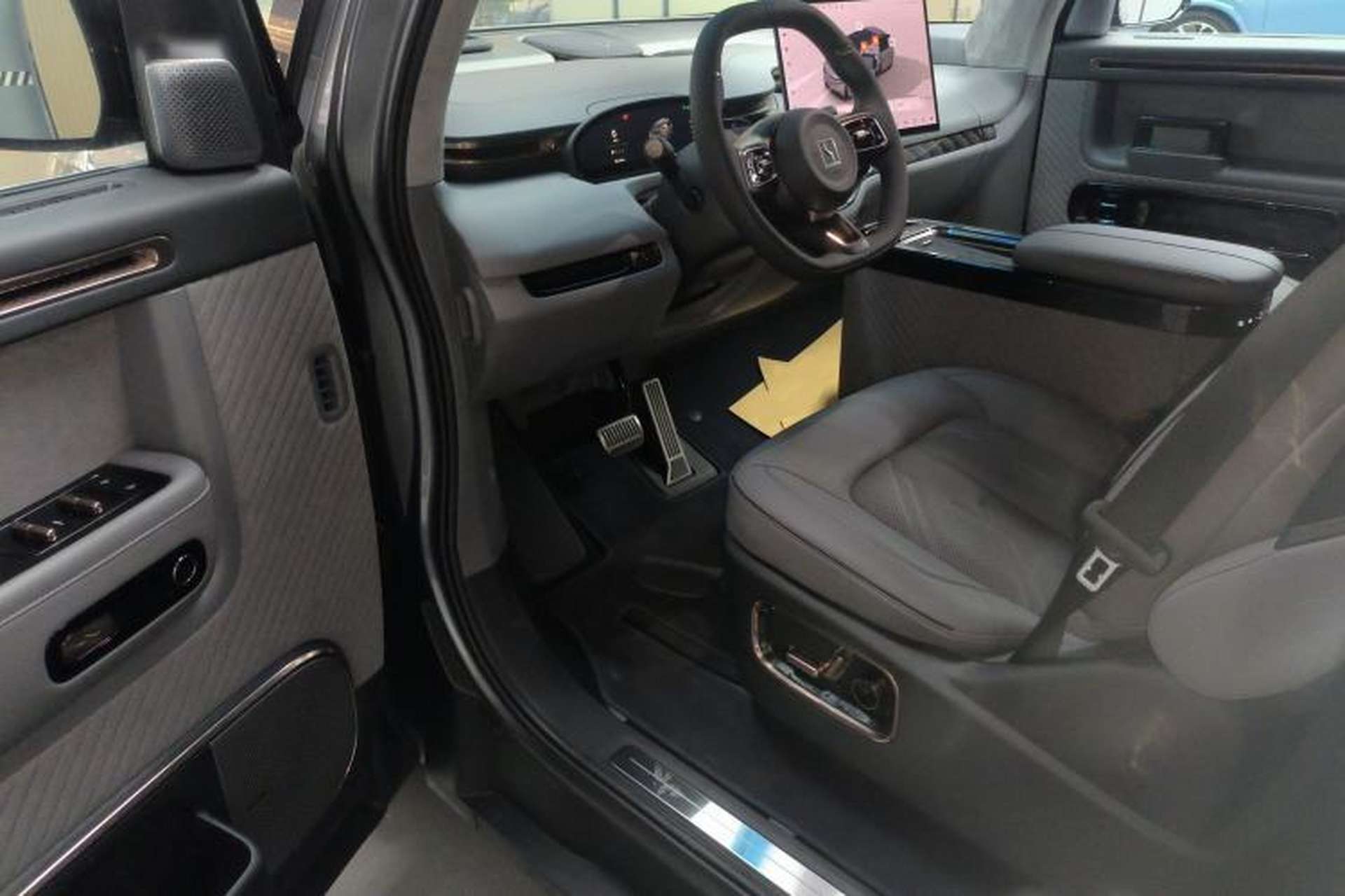 Used Zeekr MIX 2025 Long-Range Intelligent Driving Edition Driver Seat
