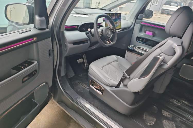 Used Zeekr MIX 2025 Intelligent Driving Version Driver Seat