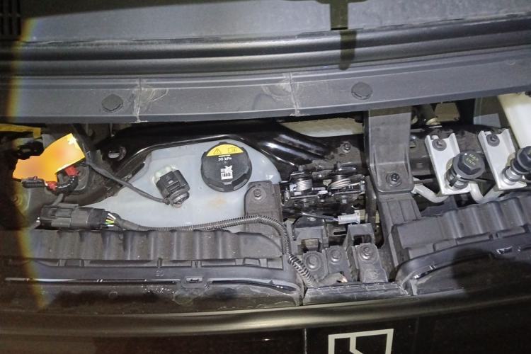 Used Zeekr MIX 2025 Long-Range Intelligent Driving Edition Engine Bay