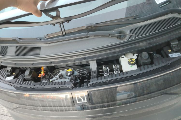 Used Zeekr MIX 2025 Long-Range Intelligent Driving Edition Engine Bay
