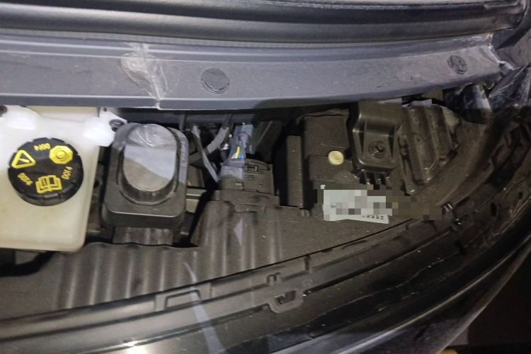 Used Zeekr MIX 2025 Long-Range Intelligent Driving Edition Engine Bay Left