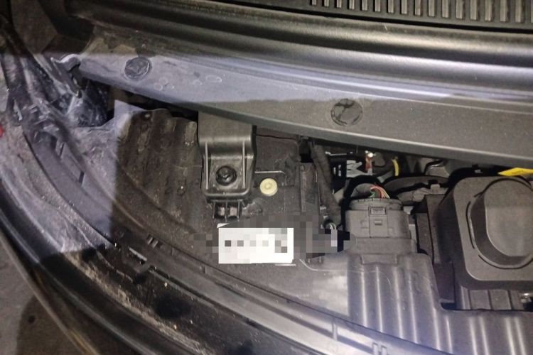Used Zeekr MIX 2025 Long-Range Intelligent Driving Edition Engine Bay Right