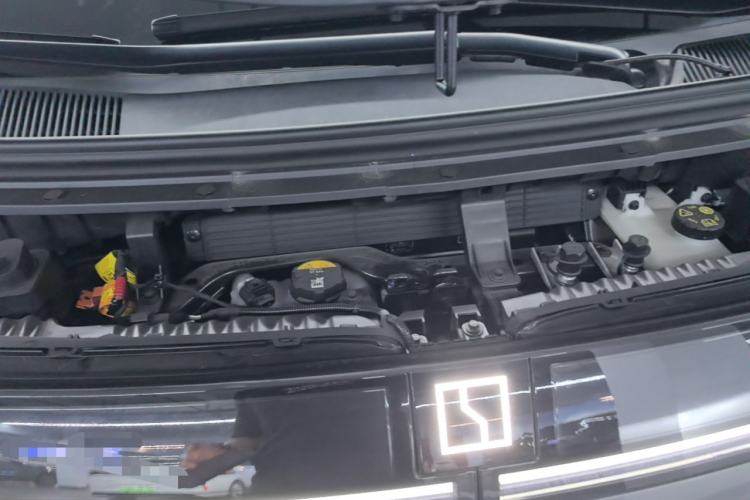 Used Zeekr MIX 2025 Intelligent Driving Version Engine Bay