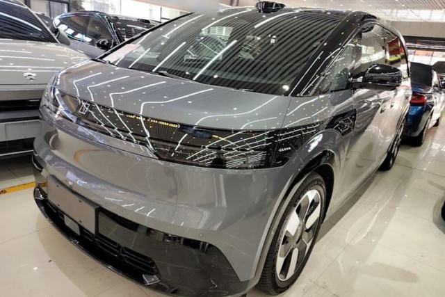 Used Zeekr MIX 2025 Long-Range Intelligent Driving Edition