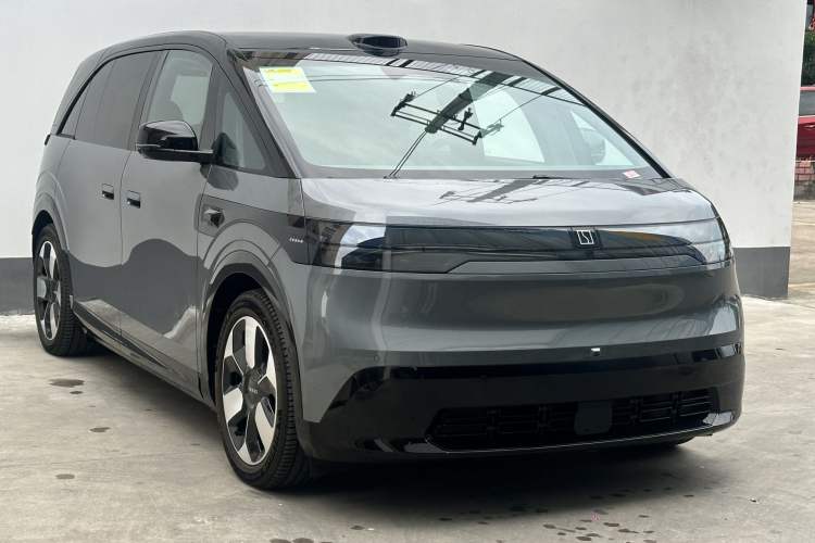 Used Zeekr MIX 2025 Intelligent Driving Version Exterior 1