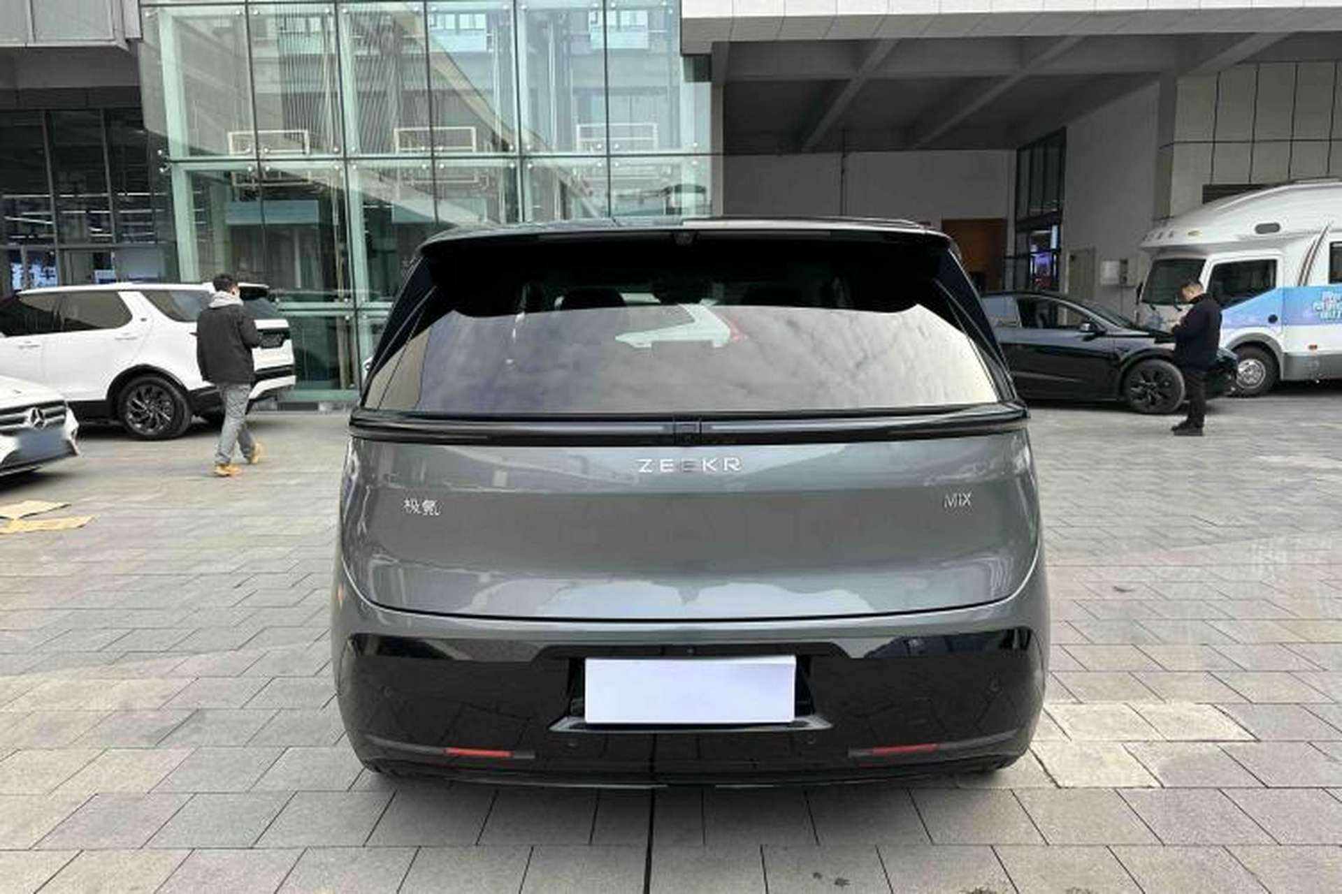Used Zeekr MIX 2025 Long-Range Intelligent Driving Edition Exterior 1