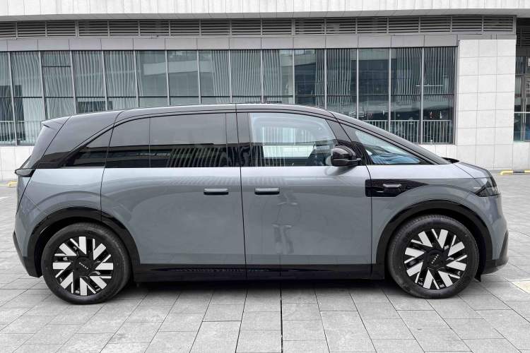 Used Zeekr MIX 2025 Long-Range Intelligent Driving Edition Exterior 10