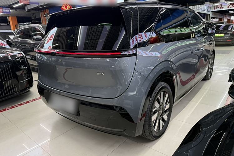 Used Zeekr MIX 2025 Long-Range Intelligent Driving Edition Exterior 2