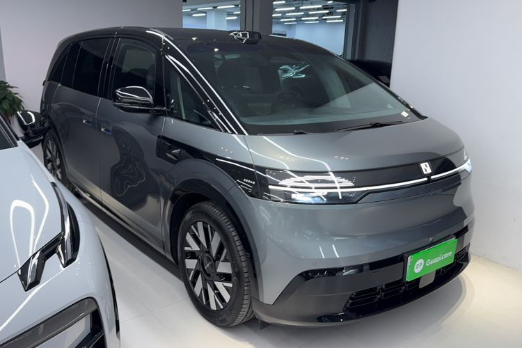 Used Zeekr MIX 2025 Long-Range Intelligent Driving Edition Exterior 3
