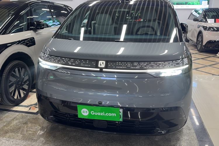 Used Zeekr MIX 2025 Long-Range Intelligent Driving Edition Exterior 4