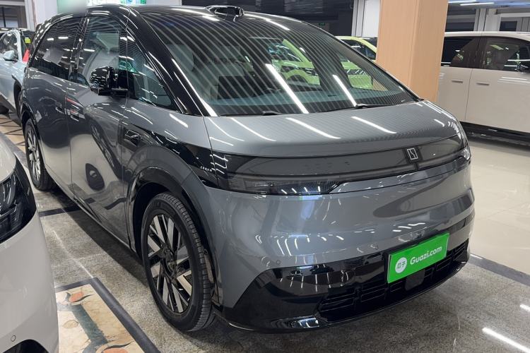 Used Zeekr MIX 2025 Long-Range Intelligent Driving Edition Exterior 5