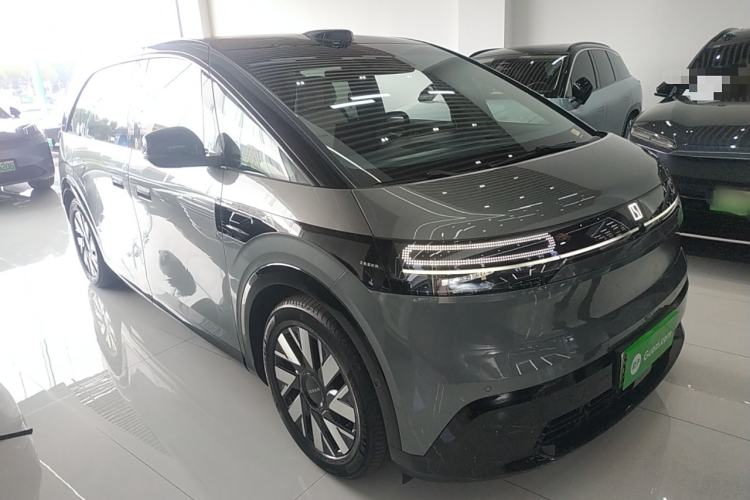 Used Zeekr MIX 2025 Long-Range Intelligent Driving Edition Front Right 45 Deg