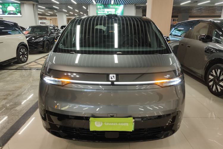 Used Zeekr MIX 2025 Long-Range Intelligent Driving Edition Front