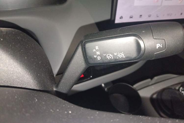 Used Zeekr MIX 2025 Long-Range Intelligent Driving Edition Gear Lever