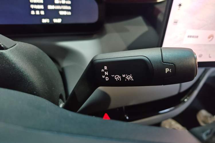 Used Zeekr MIX 2025 Intelligent Driving Version Gear Lever