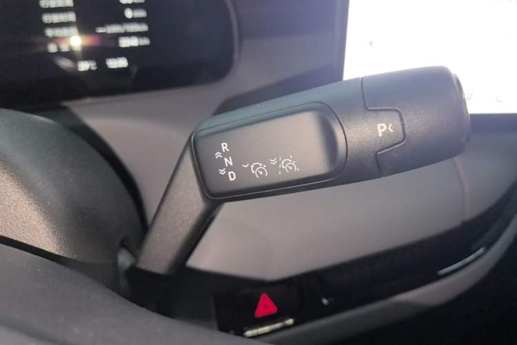 Used Zeekr MIX 2025 Intelligent Driving Version Gear Lever