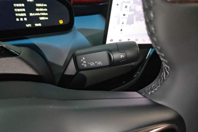 Used Zeekr MIX 2025 Long-Range Intelligent Driving Edition Gear Lever