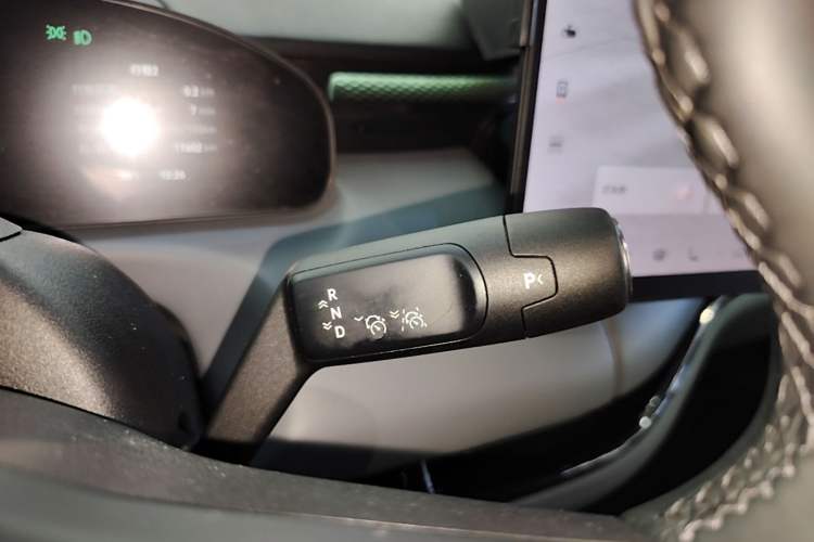 Used Zeekr MIX 2025 Long-Range Intelligent Driving Edition Gear Lever