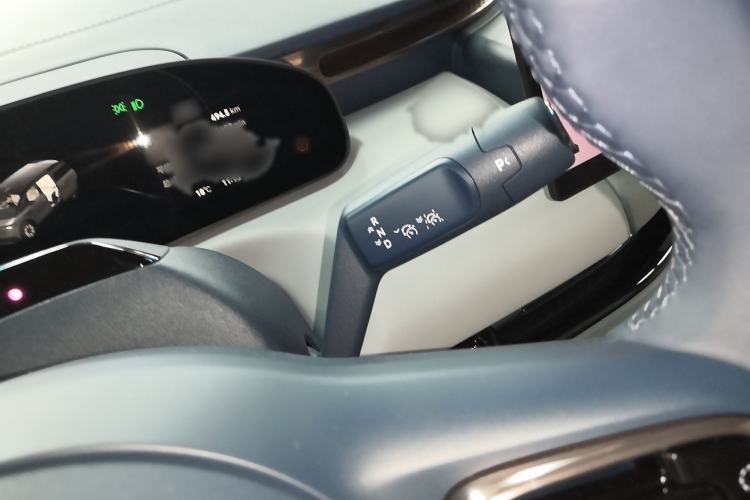 Used Zeekr MIX 2025 Long-Range Intelligent Driving Edition Gear Lever