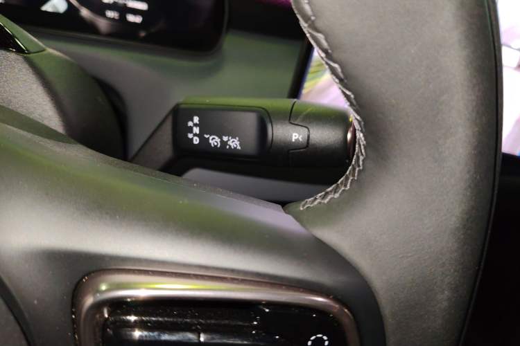 Used Zeekr MIX 2025 Intelligent Driving Version Gear Lever