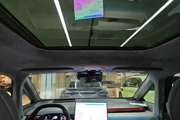 Used Zeekr MIX 2025 Long-Range Intelligent Driving Edition Headliner