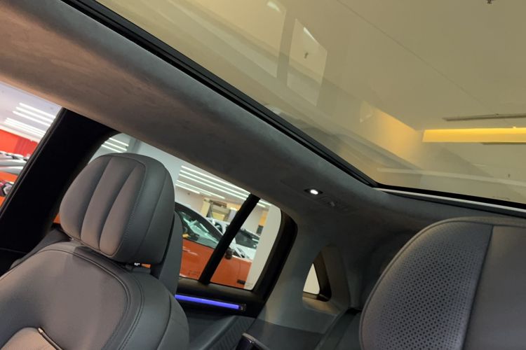 Used Zeekr MIX 2025 Long-Range Intelligent Driving Edition Headliner