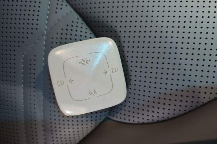 Used Zeekr MIX 2025 Intelligent Driving Version Interior 1