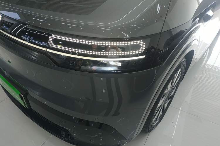 Used Zeekr MIX 2025 Long-Range Intelligent Driving Edition Left Front Headlight
