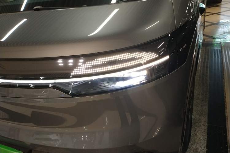 Used Zeekr MIX 2025 Long-Range Intelligent Driving Edition Left Front Headlight