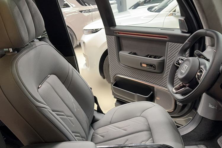 Used Zeekr MIX 2025 Long-Range Intelligent Driving Edition Left Front Seat
