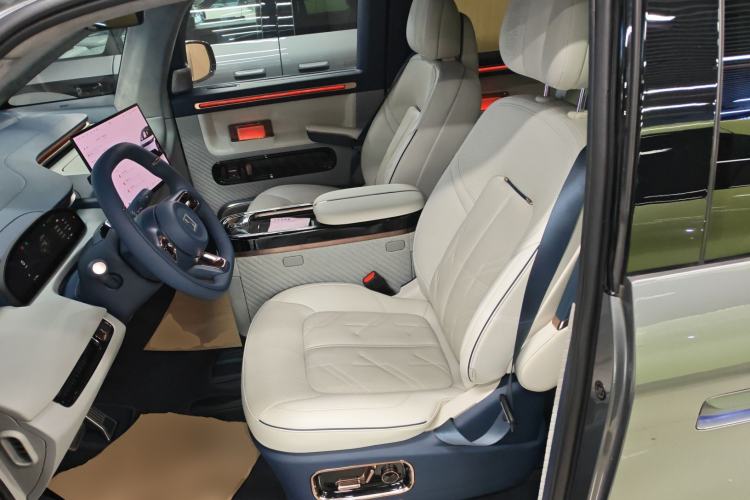Used Zeekr MIX 2025 Long-Range Intelligent Driving Edition Left Front Seat