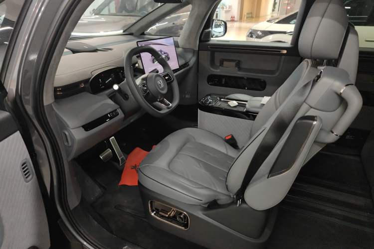 Used Zeekr MIX 2025 Long-Range Intelligent Driving Edition Left Front Seat