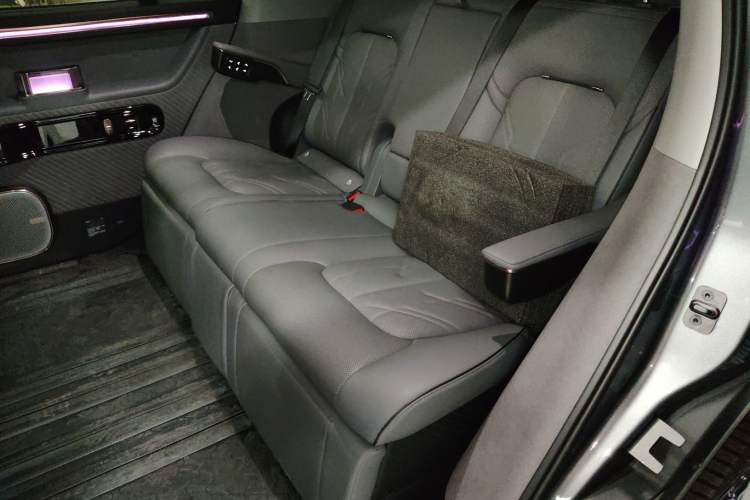 Used Zeekr MIX 2025 Intelligent Driving Version Left Rear Seat