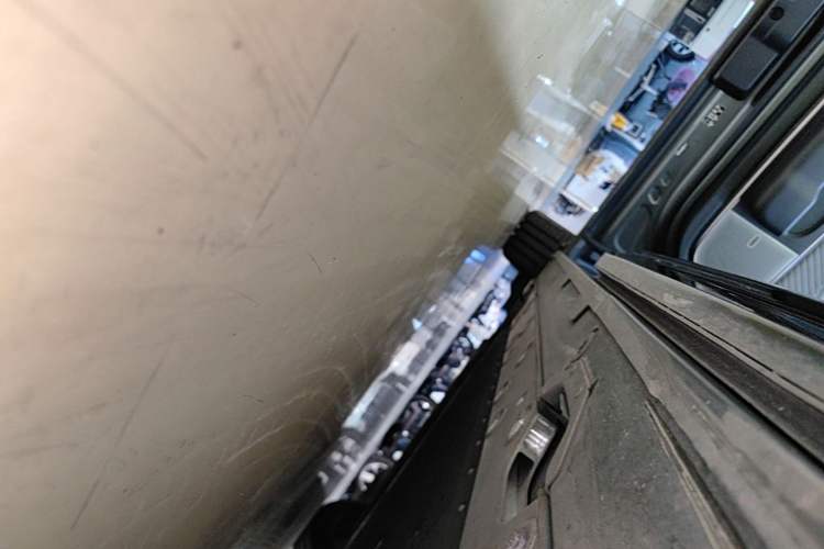 Used Zeekr MIX 2025 Long-Range Intelligent Driving Edition Left Side Sill