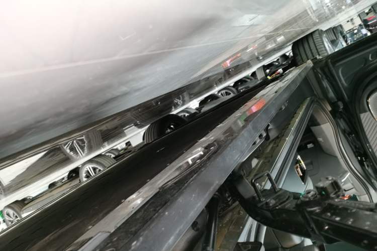 Used Zeekr MIX 2025 Long-Range Intelligent Driving Edition Left Side Sill