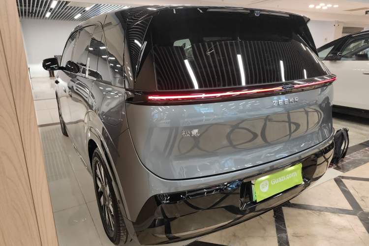 Used Zeekr MIX 2025 Long-Range Intelligent Driving Edition Left Side