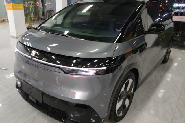 Used Zeekr MIX 2025 Intelligent Driving Version