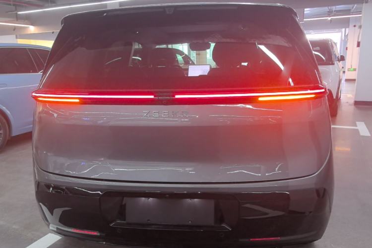 Used Zeekr MIX 2025 Intelligent Driving Version Rear