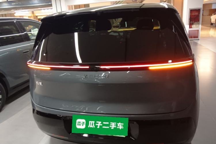 Used Zeekr MIX 2025 Long-Range Intelligent Driving Edition Rear