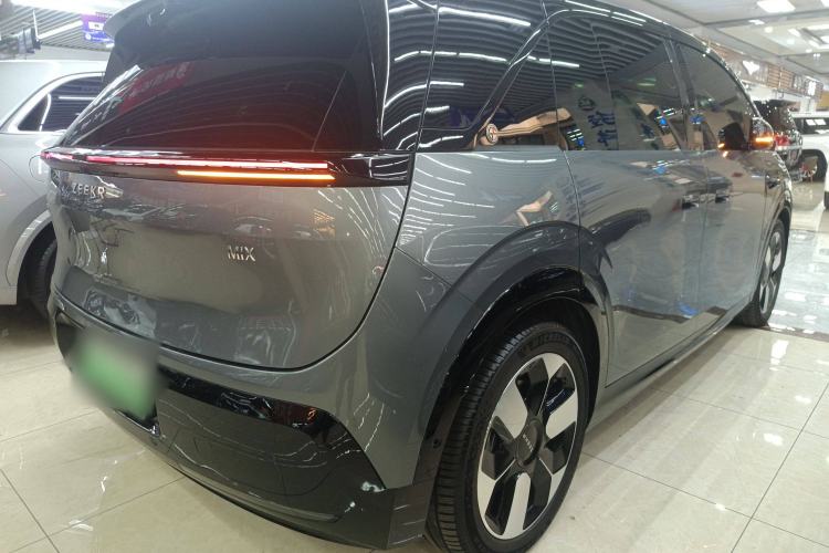 Used Zeekr MIX 2025 Intelligent Driving Version Rear Right 45 Deg