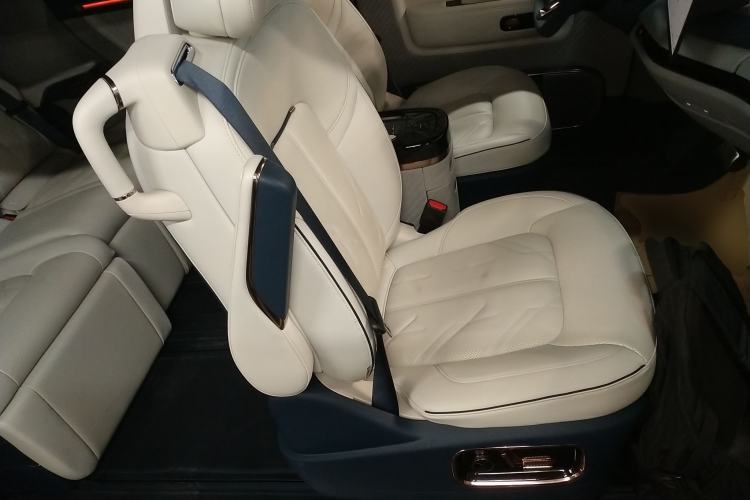 Used Zeekr MIX 2025 Long-Range Intelligent Driving Edition Right Front Seat