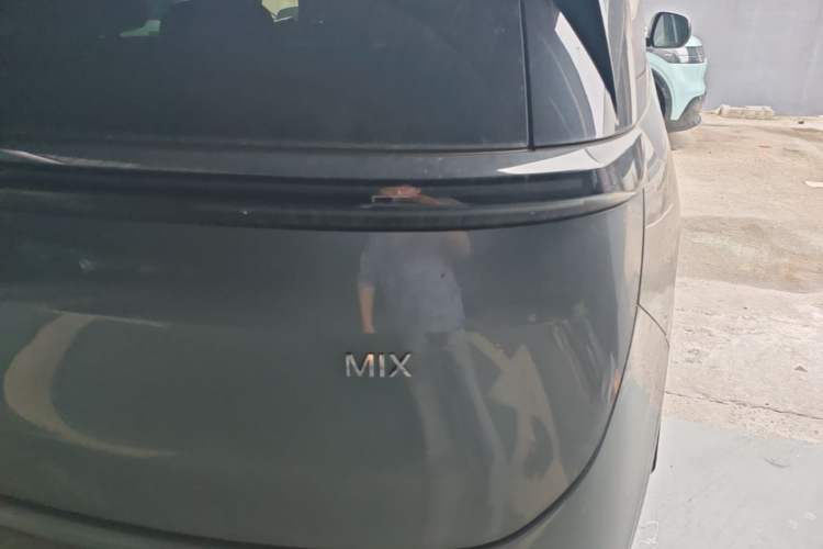 Used Zeekr MIX 2025 Intelligent Driving Version Right Rear Taillight