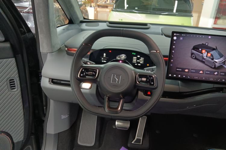 Used Zeekr MIX 2025 Long-Range Intelligent Driving Edition Steering Wheel