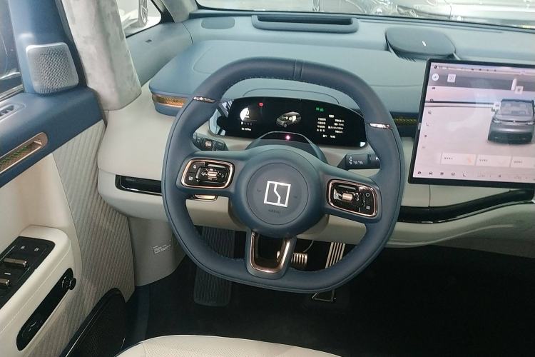 Used Zeekr MIX 2025 Long-Range Intelligent Driving Edition Steering Wheel